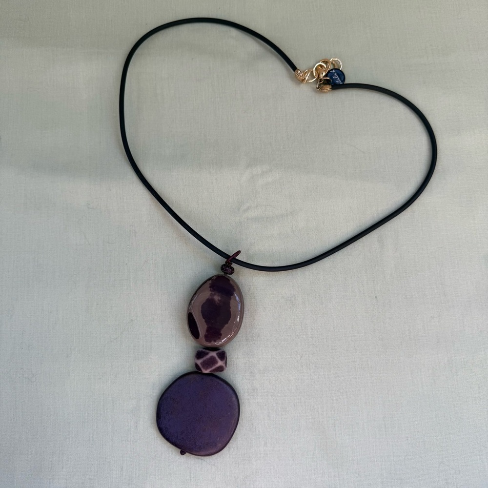 Alisha D - Elegant Purple Pendant Necklace